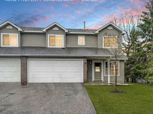 10957 Bluebird St NW, Coon Rapids, MN 55433