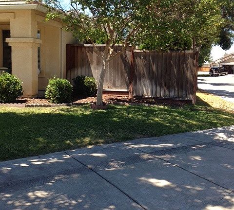 2nd image of 3565 Ernest Dr