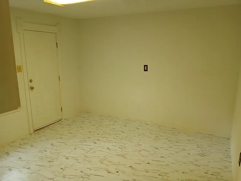 Utility Room Entry View