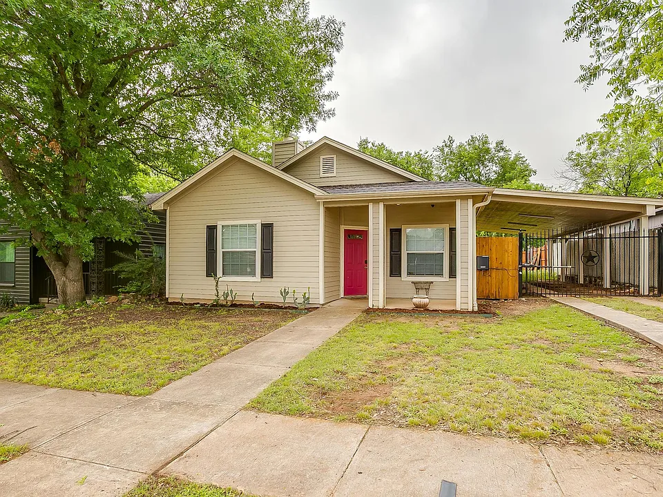 2111 Harrison Ave