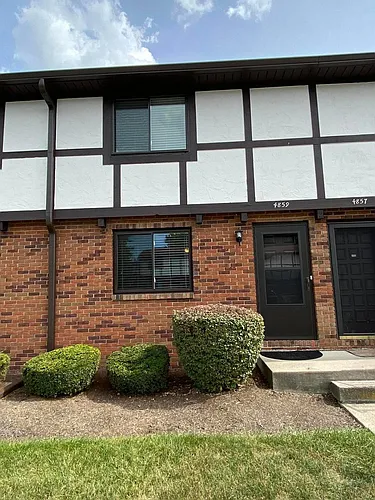 4859 Berryhill Ct Photo 1