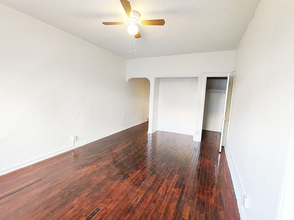 2nd image of 2017 Argyle Ave APT 200