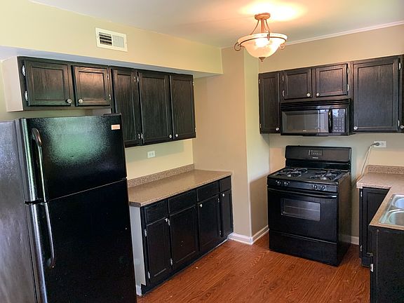 5th image of 431 Wildwood Dr