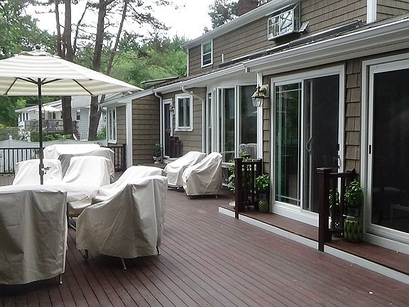 MAHOGANY DECK WITH SLIDERS