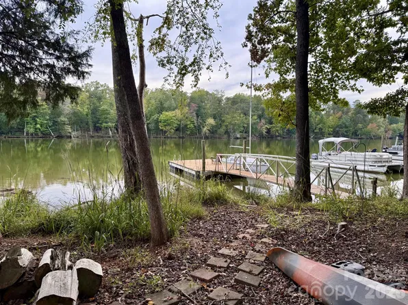 25502 Seagull Dr, Lancaster, SC 29720