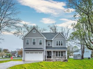 97 Doyle St, Piscataway, NJ 08854