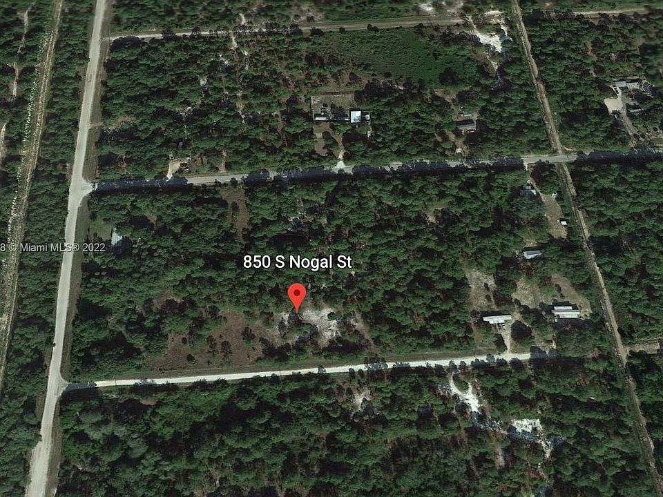 2nd image of 850 S Nogal St