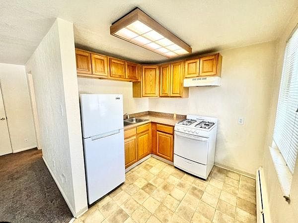 1st image of 1613 Allison St #0B-1Ba-450Sqft