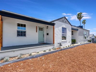 10702 S Van Ness Ave, Los Angeles, CA, 90047
