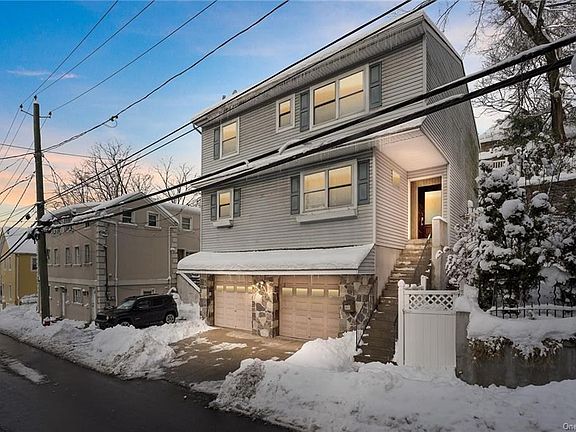 2nd image of 33 Brook St