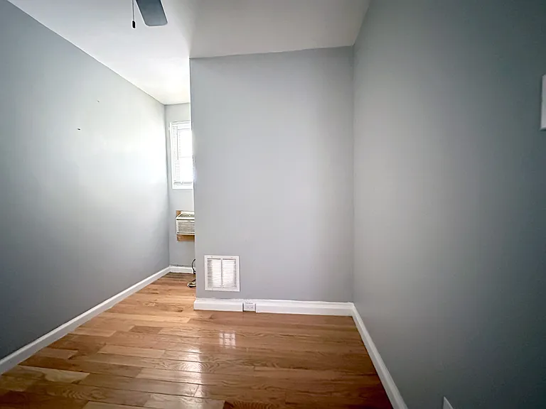 338 Snyder Ave — Photo 6