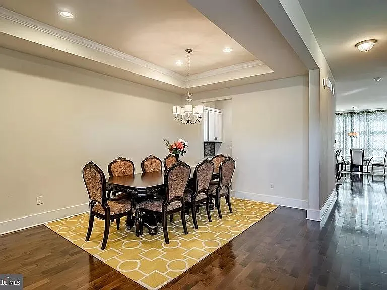 309 Quigley Dr — Photo 3