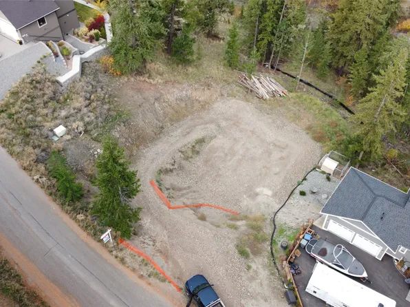 2069 High Schylea Dr, Kamloops, BC V2E 1L4