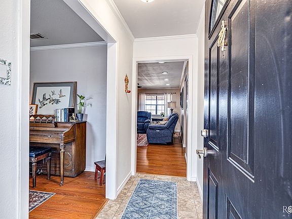 5th image of 3530 Old Post Rd