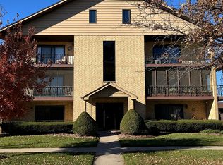 16806 82nd Ave APT 3S, Tinley Park, IL 60477