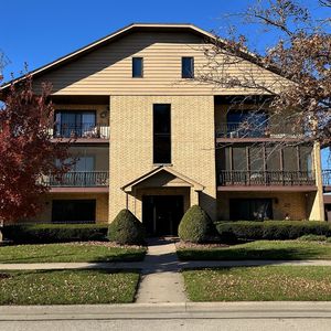 16806 82nd Ave APT 3S, Tinley Park, IL, 60477
