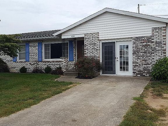 2nd image of 808 Holiday Dr