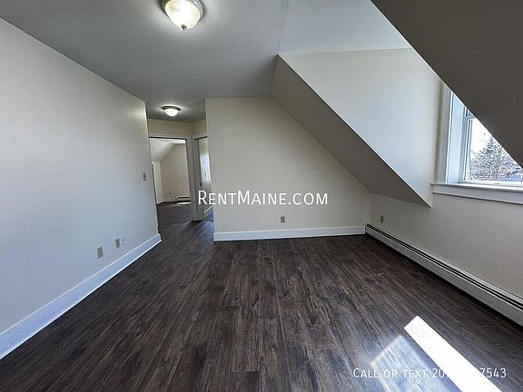 4th image of 3 Summer St APT 3