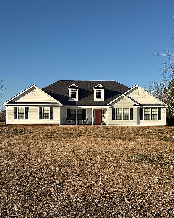 1st image of 203 Highland Farm Dr