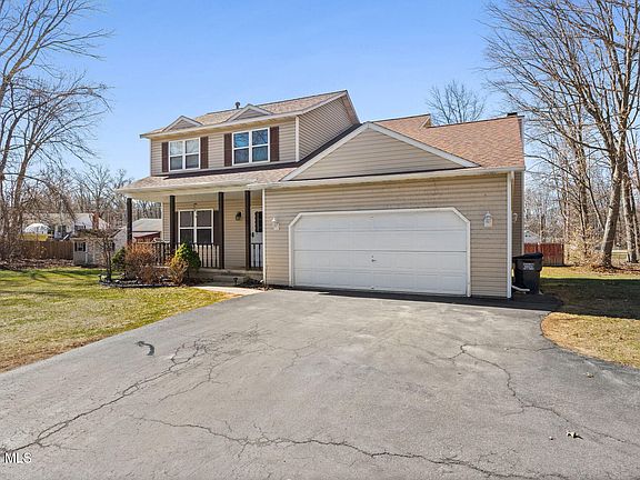 3rd image of 25 Netherlands Boulevard