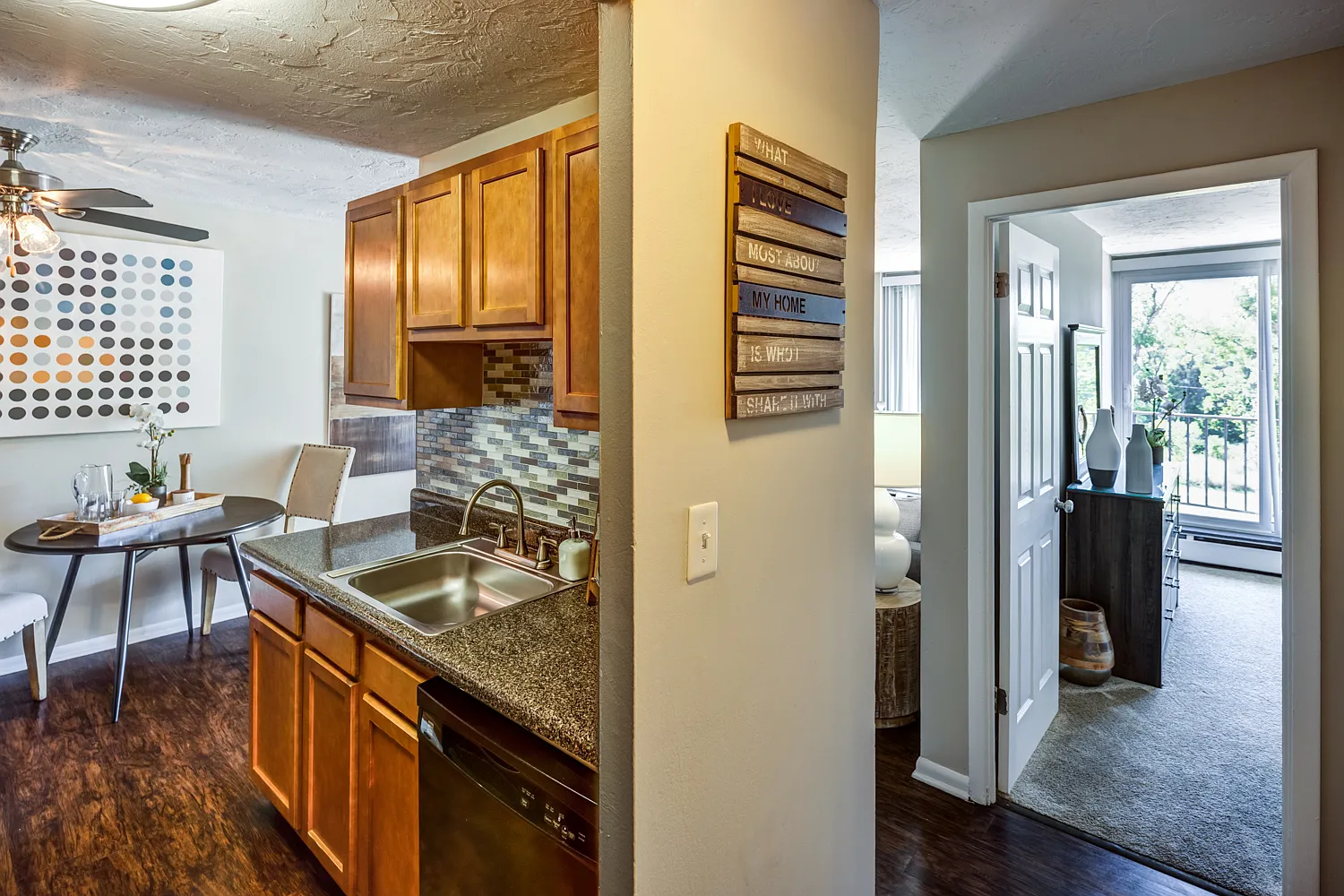 Solon Club Apartment Homes — Photo 1