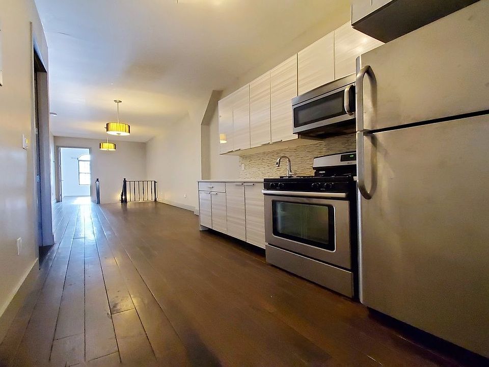 1st image of 773 Saint Johns Pl #1