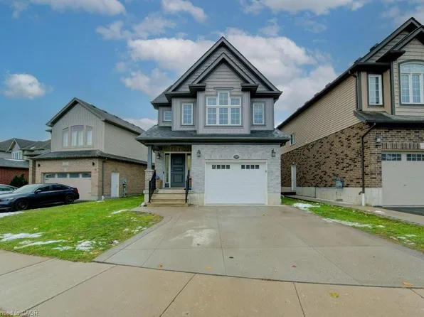 199 Cranbrook St, Kitchener, ON N2P 0B5