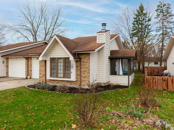 2713 Northwood Dr, Mishawaka, IN 46545