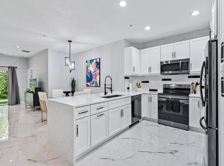 103 Lighthouse Cir APT A, Tequesta, FL 33469