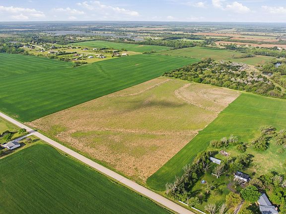 5th image of 2 S Apple Ridge Ests