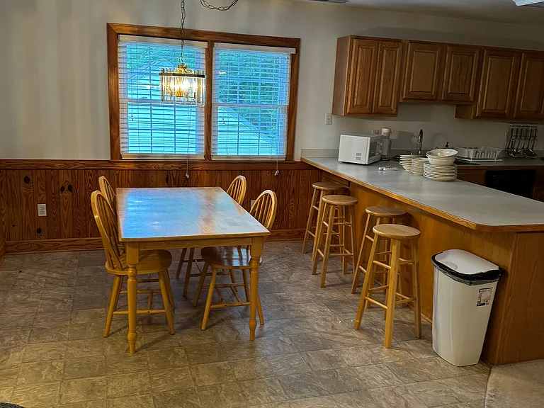 Horseshoe Rd — Photo 16