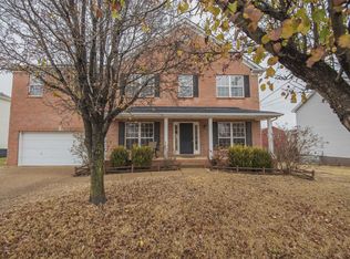 112 Wolverine Trl, La Vergne, TN 37086
