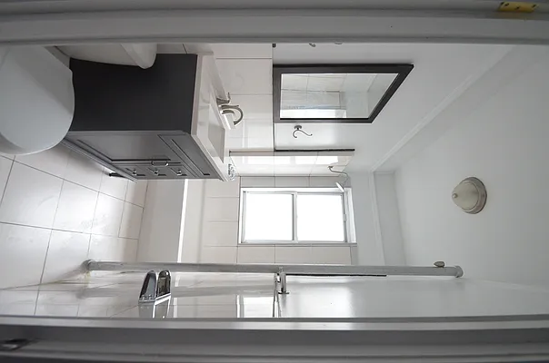 Rented by CITY SKYLINE REALTY INC | media 21