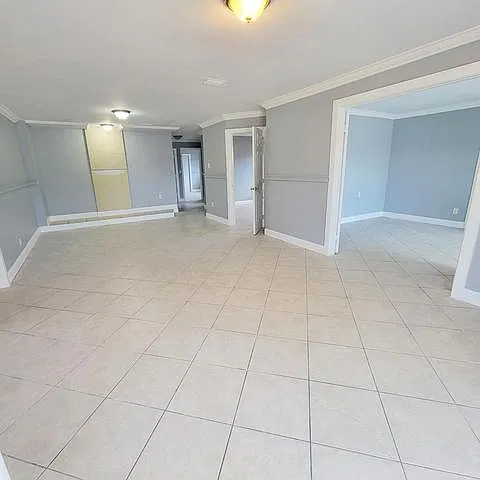 4 bed, 1600 sqft, $3,350 — Photo 2
