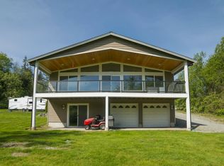 420 Islandcrest Dr, Camano Island, WA 98282