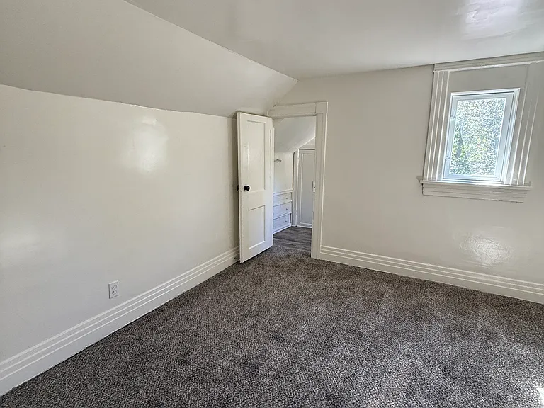 1420 Francis St #1 — Photo 9
