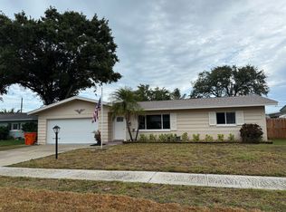 13927 Sunset Dr, Largo, FL 33774