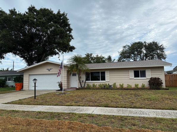 13927 Sunset Dr