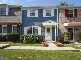 32 Valley Dr, Telford, PA 18969