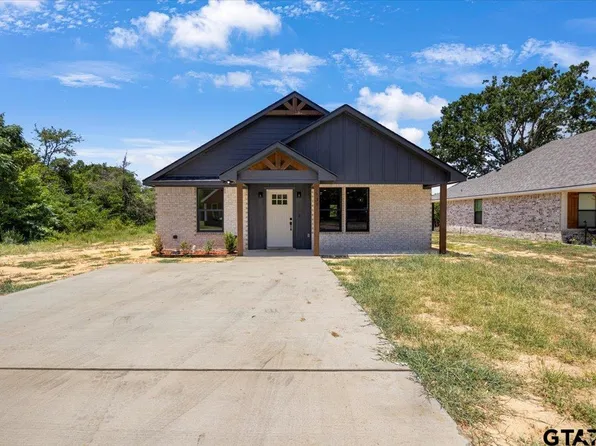 935 Duckenfield Ave, Tyler, TX 75701