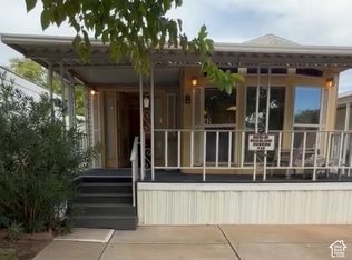 1150 W Red Pkwy #42, Washington, UT 84780