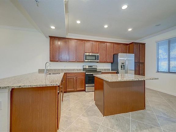 5th image of 17006 Vardon Ter Unit 105