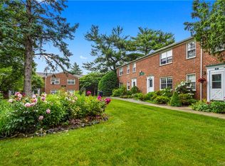 78 Pinewood Rd #49, Hartsdale, NY 10530