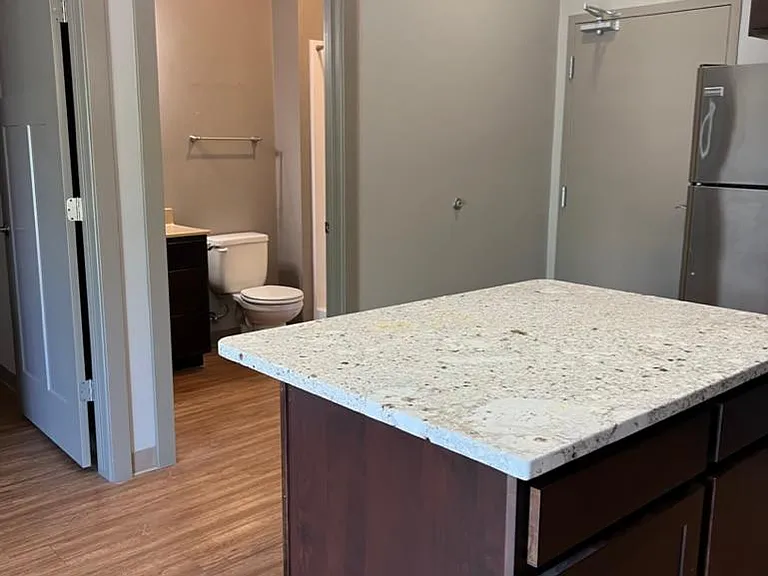 444 N 27th St #209 — Photo 3