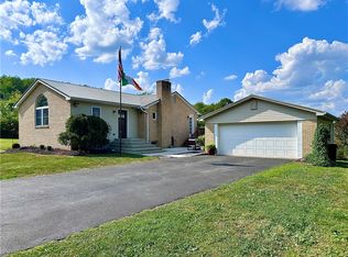245 Fairview School Rd, Ellwood City, PA 16117