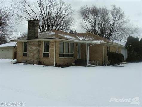 3rd image of 1605 Pearl St
