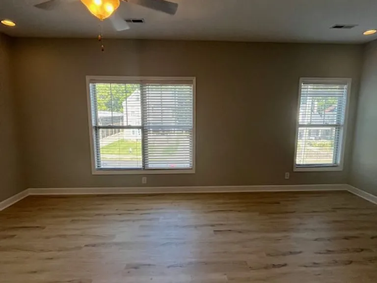 434 N Martin Luther King Blvd #201 — Photo 10
