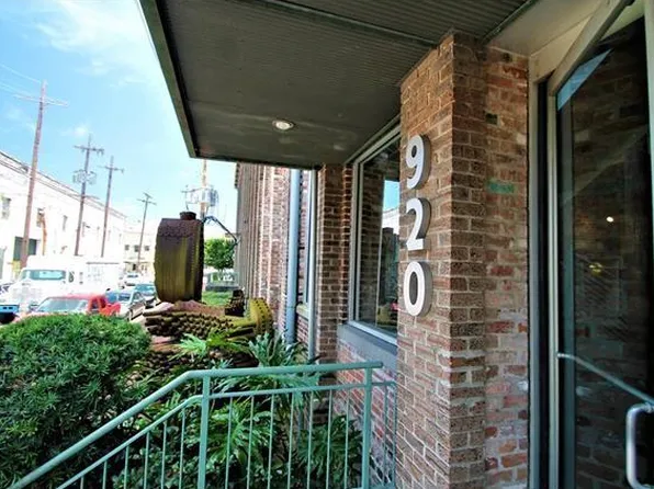 920 Poeyfarre St, New Orleans, LA