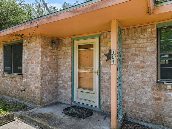 4th image of 107 Greenway Ln