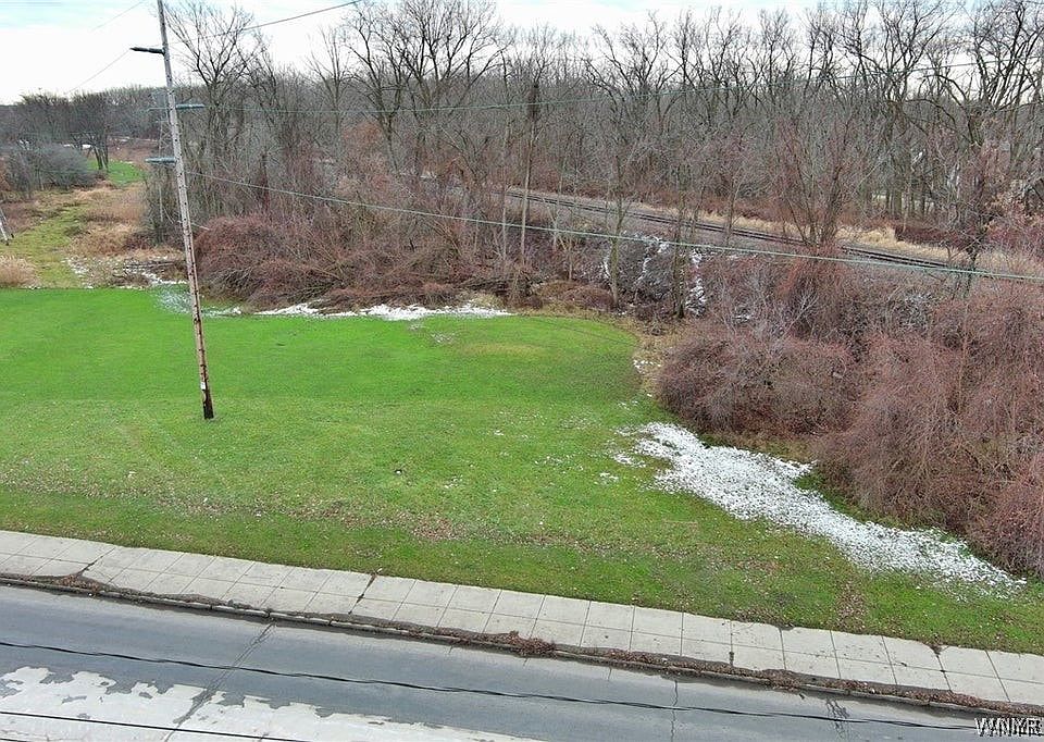 1st image of 259 Mineral Springs Road